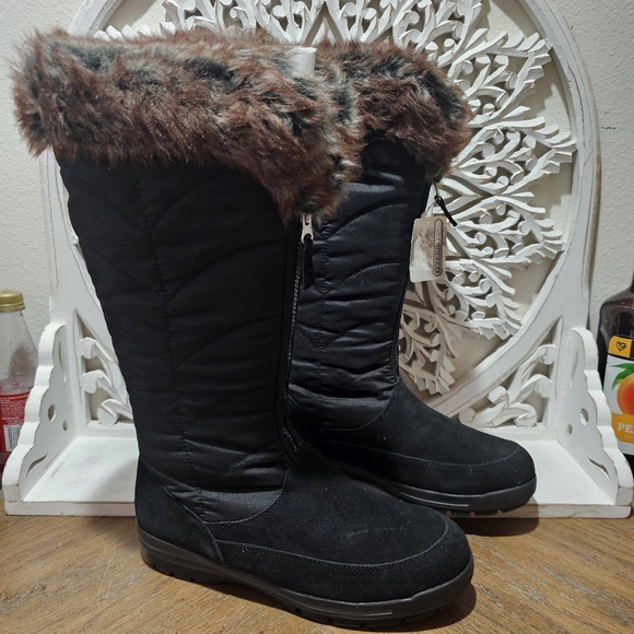 NEW Lands End Women's Black Winter Boots with Faux Fur Trim Womans - Picture 2 of 10